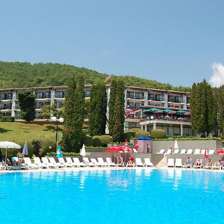 Hotel Makpetrol סטרוגה מראה חיצוני תמונה