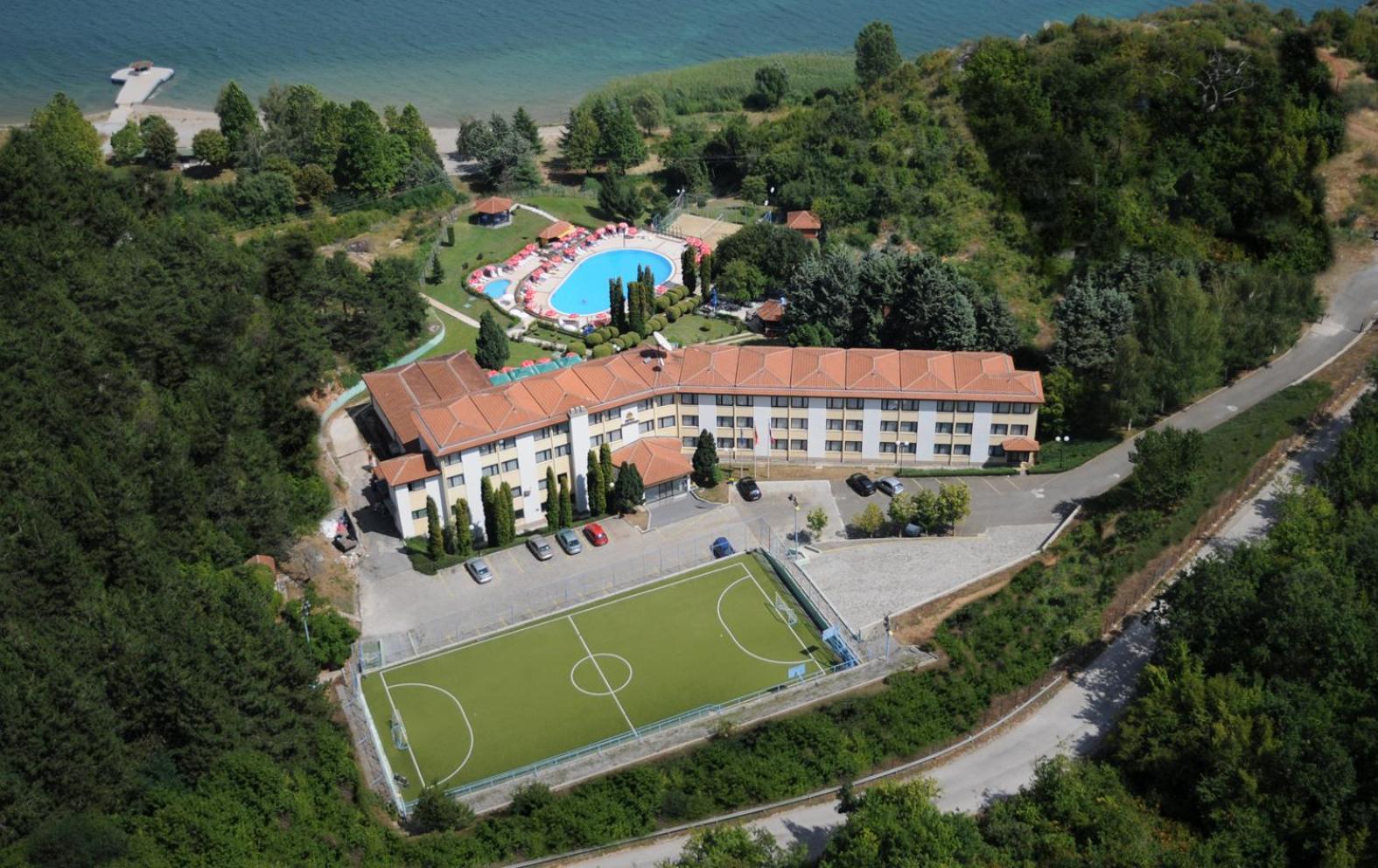 Hotel Makpetrol סטרוגה מראה חיצוני תמונה